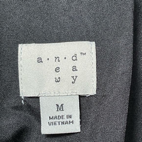 Andeawy Lady’s‎ Blc/Wht Sz M Dress. New Without a Tag Wanted To Ware but didn’t. - Picture 9 of 11